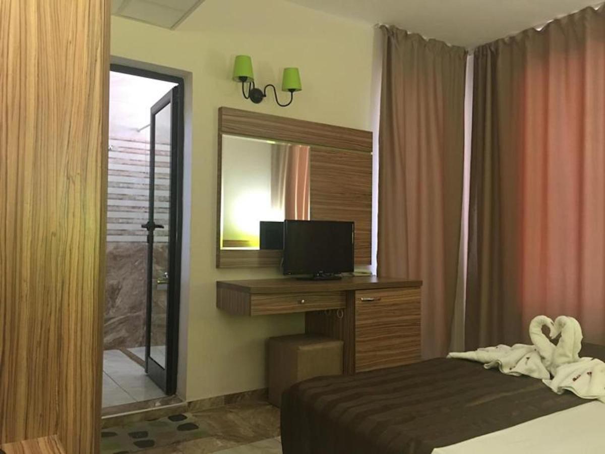 Hotel Tm Deluxe Located In Sunny Beach Exterior photo
